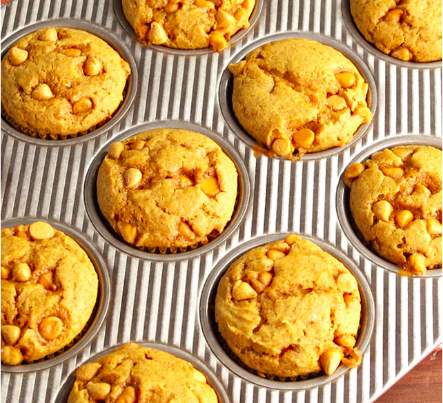 12+ Delicious (and easy!) Muffin-Tin Recipes - Cut Side Down| Muffin Tin, Muffin Tin Recipes, Easy Muffin Tin Recipes, Muffin Tin Meals, Muffin Tin Breakfast