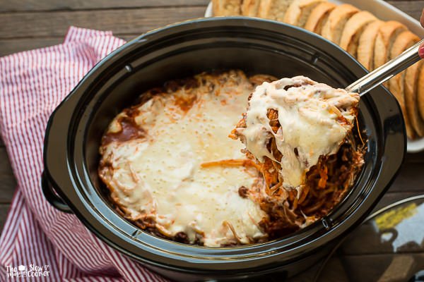 10 Deliciously Easy Crock Pot Recipes | Crock Pot Recipes, Crock Pot Meals, Easy Crock Pot Recipes, Crock Pot Meals, Crock Pot Chicken, Crock Pot Pork Chops, Recipes, Easy Recipes 