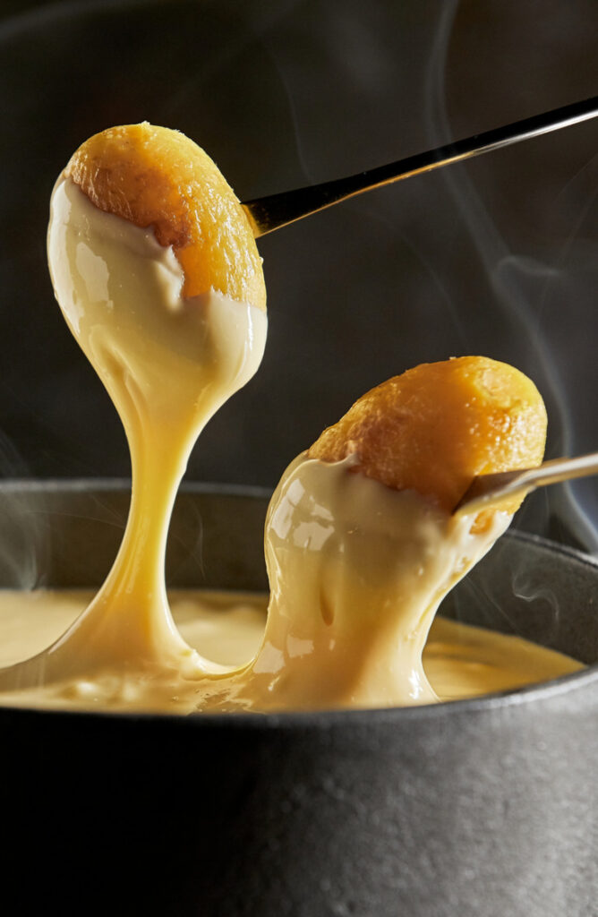 Cheese and potatoes go hand in hand, right?? Whether you're offering baked potatoes, mashed potatoes, or even sweet potatoes, we've the ultimate list of potato bar ideas!