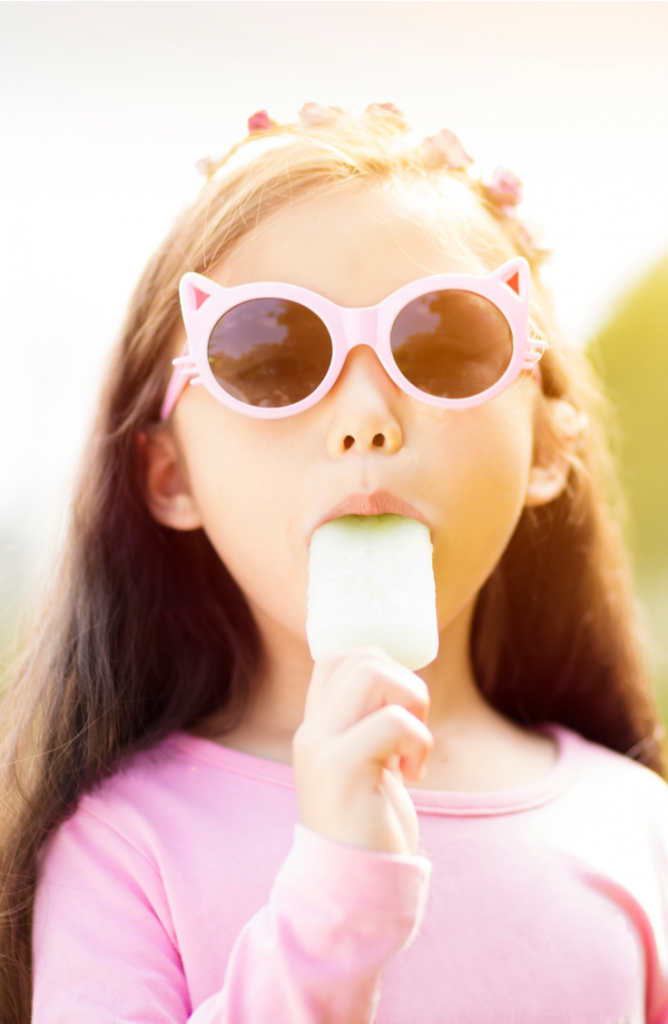 It's time to get ready for all those summer get-togethers. Whether it's a BBQ, or a picnic, I've rounded up some of my best summer recipes to help you. Your kids will love these delicious summer snacks. 