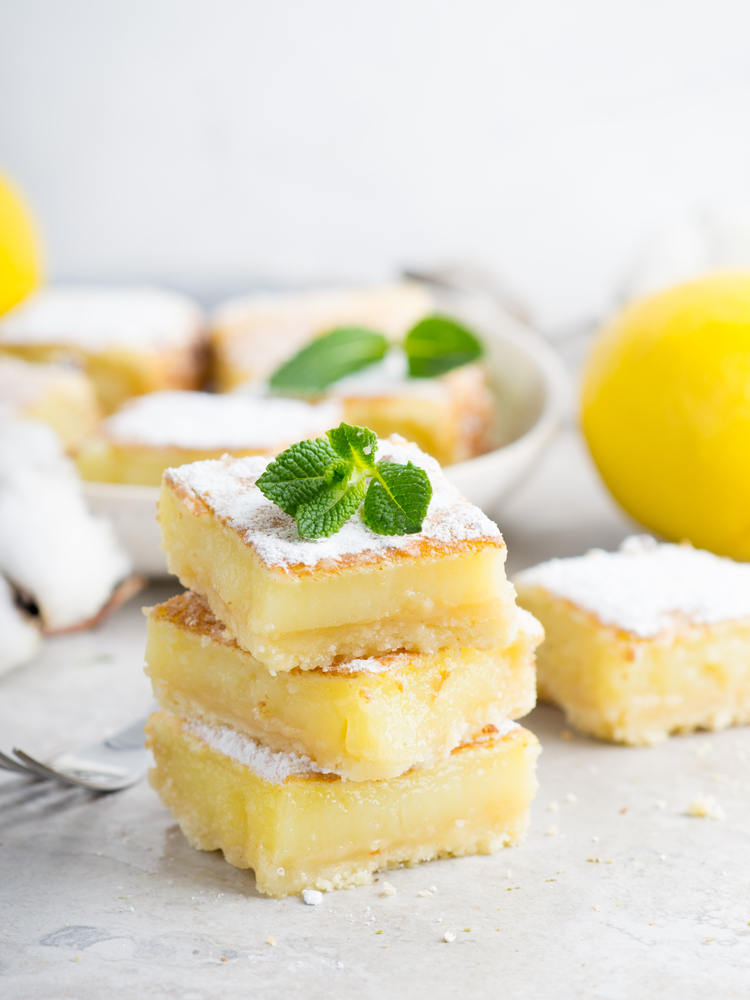 Going to the grocery store can be anxiety inducing due to restrictions, lines, and shortages. Stay home and try out these perfect pantry pandemic recipes! These dessert bars will be your new family favorite! 