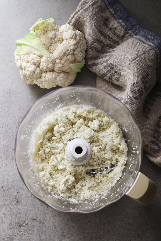 If you haven't used riced cauliflower when cooking, then you're missing out! Check out these delicious riced cauliflower recipes! You will be amazed at how incredible they are! 