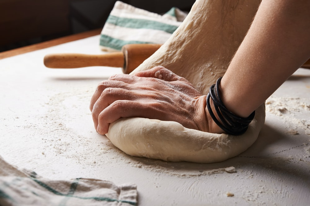 Kneaded pizza dough